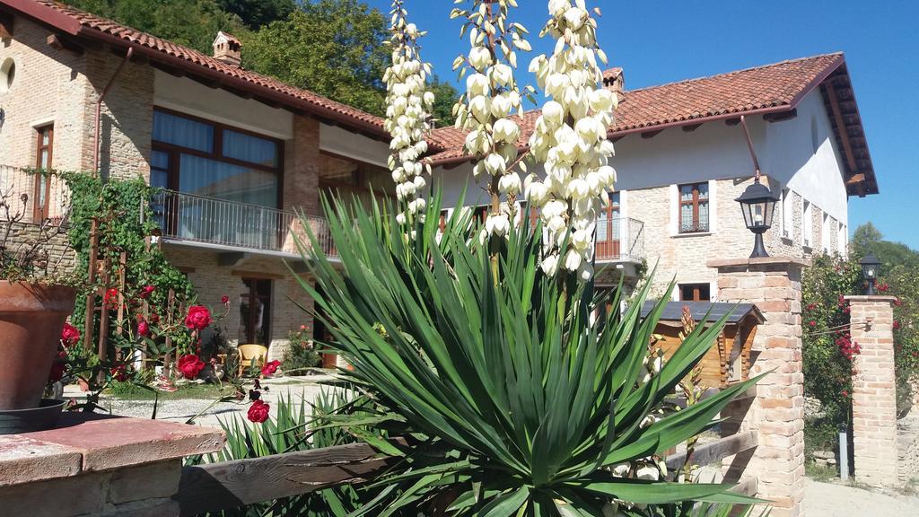 Agriturismo Ercolana Neviglie Exterior foto